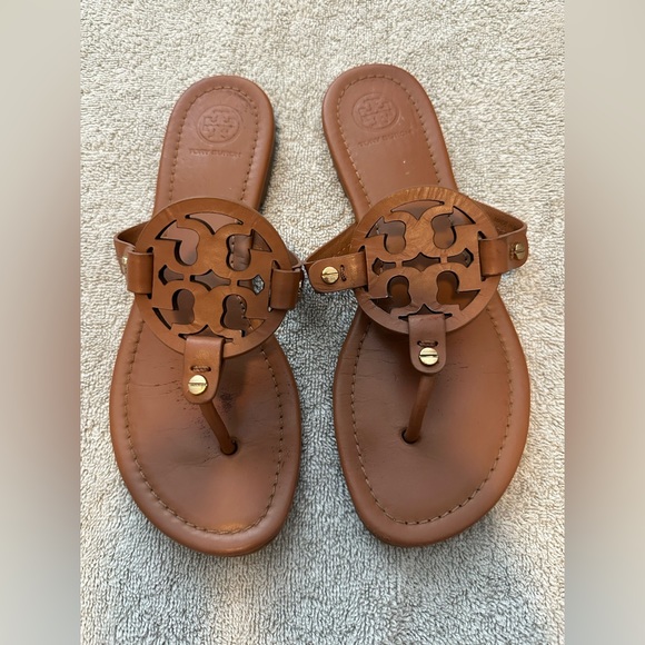 Tory Burch millers 🧡 - Picture 1 of 4